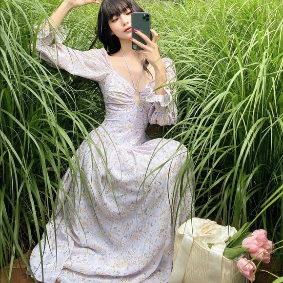 Floral Puff-Sleeve Midi Dress - Picture 5 of 8